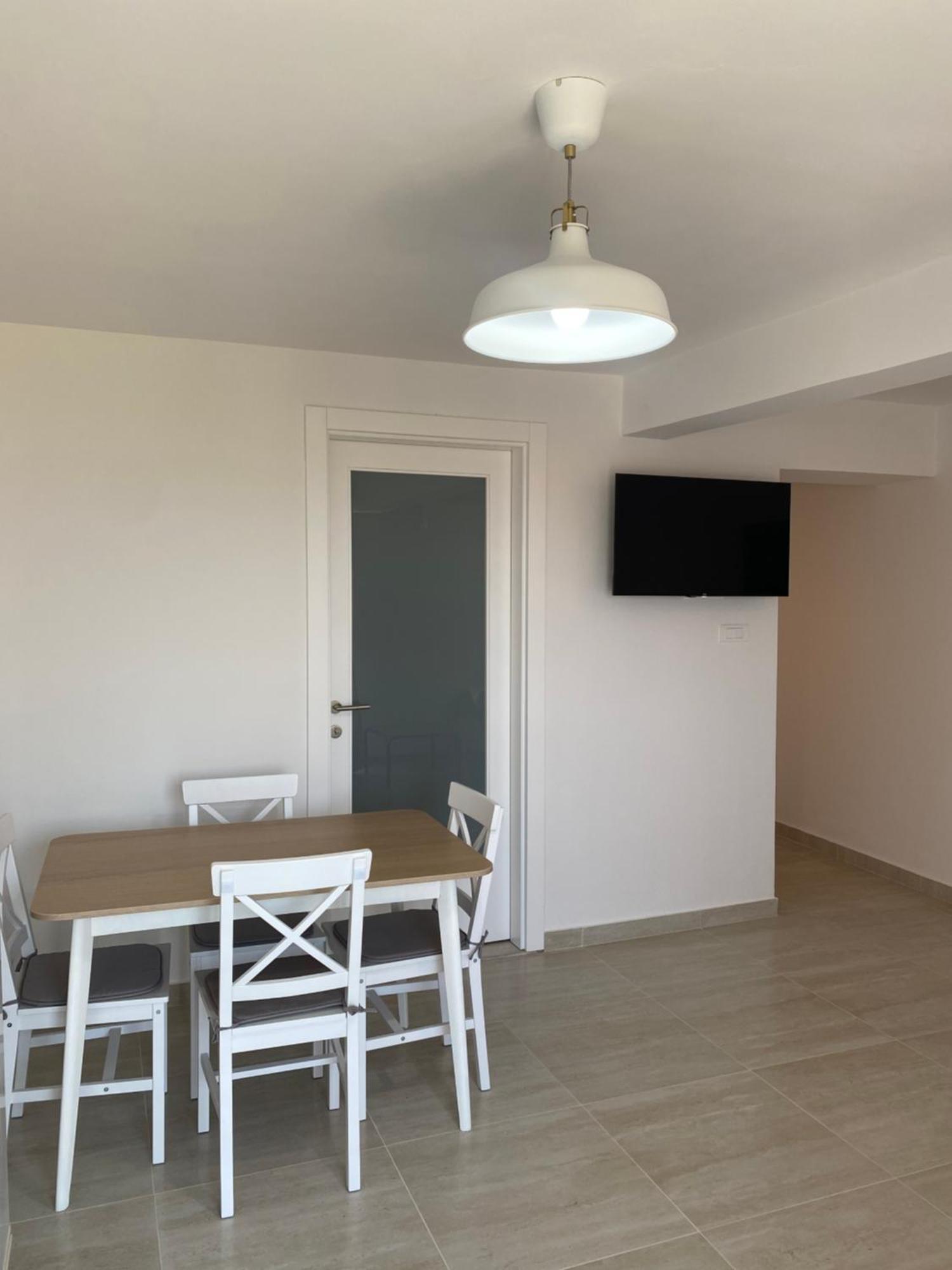 D&M Apartments Palit Eksteriør bilde
